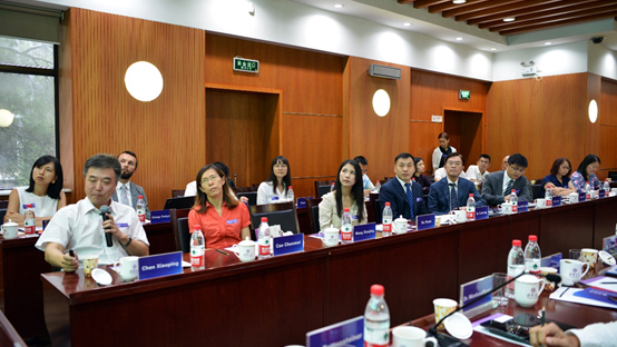 中意携手 共促娱乐冬奥 “冰雪娱乐座谈会”在清华大学召开 中意携手 共促娱乐冬奥 “冰雪娱乐座谈会”在清华大学召开