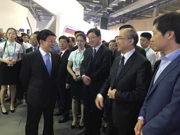 壹号娱乐受邀参与“2017中国廊坊国际经济贸易洽谈会”大数据应用成果展示 壹号娱乐受邀参与“2017中国廊坊国际经济贸易洽谈会”大数据应用成果展示