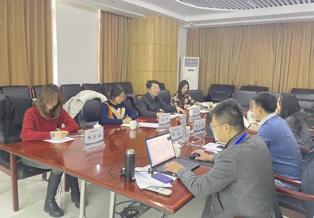 住建部全国智标委领导莅临壹号娱乐考察交流 住建部全国智标委领导莅临壹号娱乐考察交流