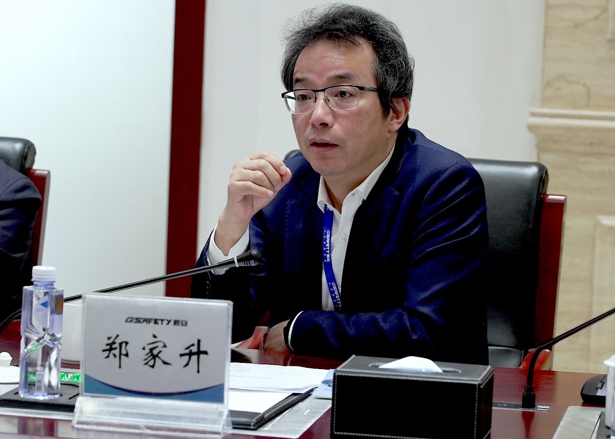 深圳市宝安区领导一行考察调研壹号娱乐 深圳市宝安区领导一行考察调研壹号娱乐